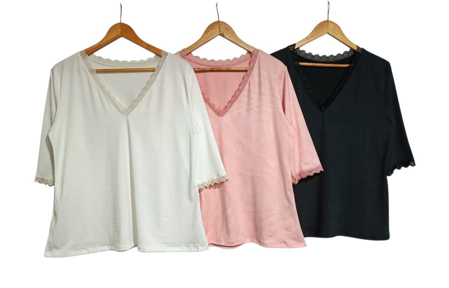 Blusas con puntilla